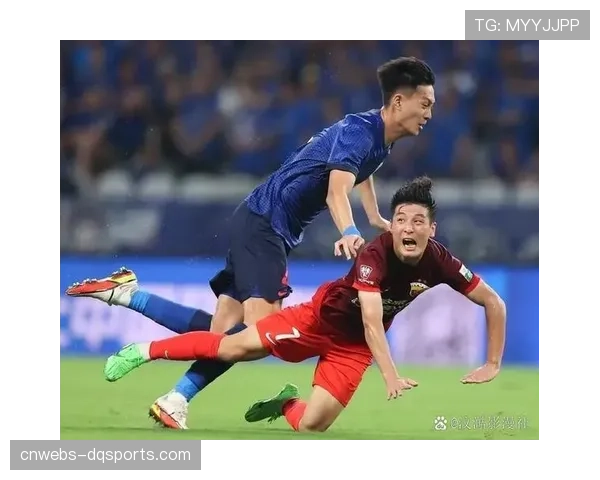 评论:VAR在曼城对阵马竞赛事中的三次介入引发广泛讨论 评论:VAR在曼城对阵马竞赛事中的三次介入引发广泛讨论